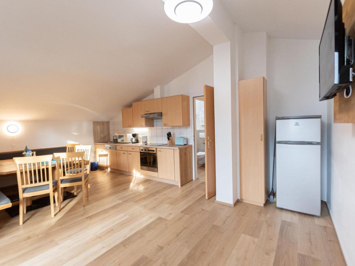 Apartment Alpenchalets - Zse202 By Interhome Zell am See Exterior foto