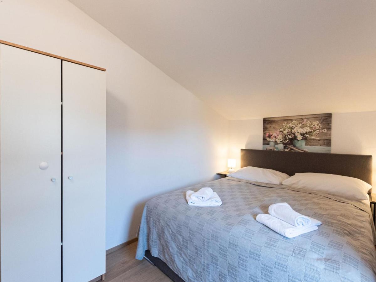 Apartment Alpenchalets - Zse202 By Interhome Zell am See Exterior foto